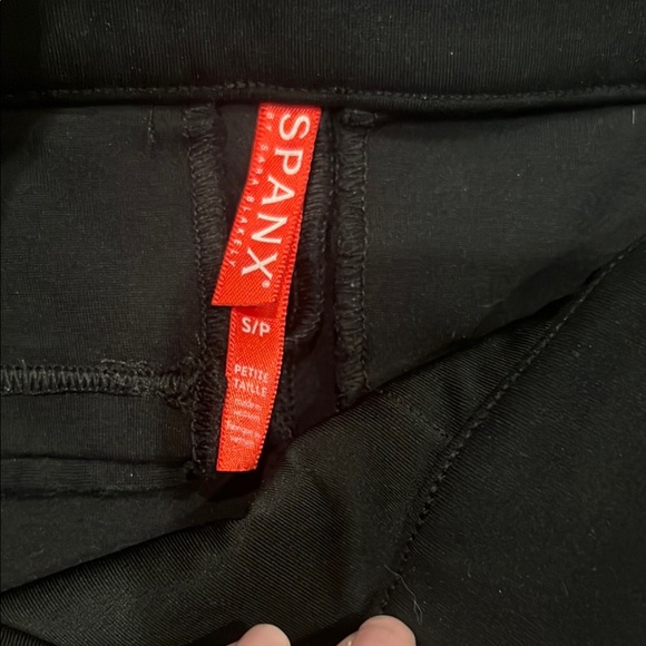 SPANX Black Ankle Cropped Pants with Elastic Waistband size Small Petite - Picture 2 of 14